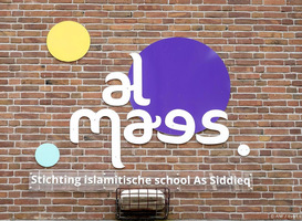 Bestuur islamitische scholen Amsterdam gaat voorlopig nergens heen