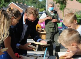 Gedeputeerde Flevoland brengt Nieuwe Natuur dicht bij leerlingen