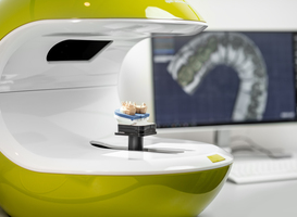 Normal_scanning-jaw-model-on-the-3rd-scanner-at-the-lab-2023-11-27-04-51-15-utc