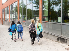 Profvoetballer Wout Weghorst zoekt naar locatie voor alternatieve school