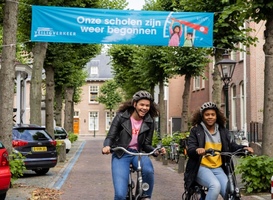 Campagne 'Onze scholen zijn weer begonnen' start bij De Dassenburcht 