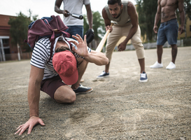 Leerlingen Hervormd Lyceum Zuid lastiggevallen door grote groep jongeren