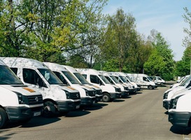 Leerlingenvervoer onhoudbaar, vraag naar schooltaxi's is op dit moment te groot