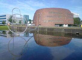 Feringa-gebouw in Groningen gesloten vanwege vallende plafondplaat