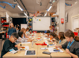 Tweede tentoonstelling met kunstwerken van kinderen te zien in Amsterdam 