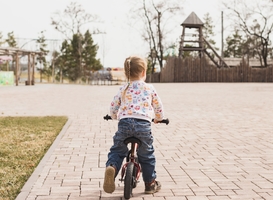 Kinderdagverblijven in Groningen gaan vanaf het voorjaar fietslessen aanbieden